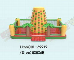 صخره نوردی پرتابی: یک ماجراجویی سرگرم کننده در فضای باز زمین بازی درختان نخل گرمسیری